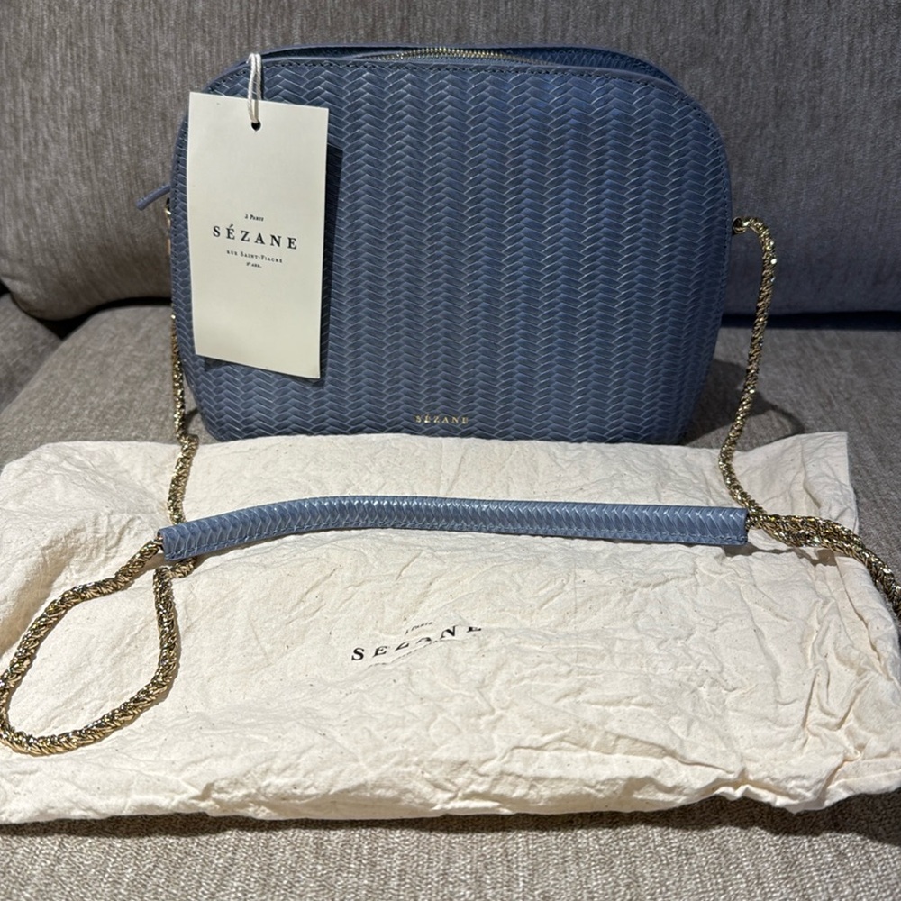 Sézane Blue Textured Shoulder Bag with Gold Chain - Picture 2 of 4